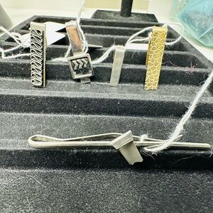 Men’s tie clips